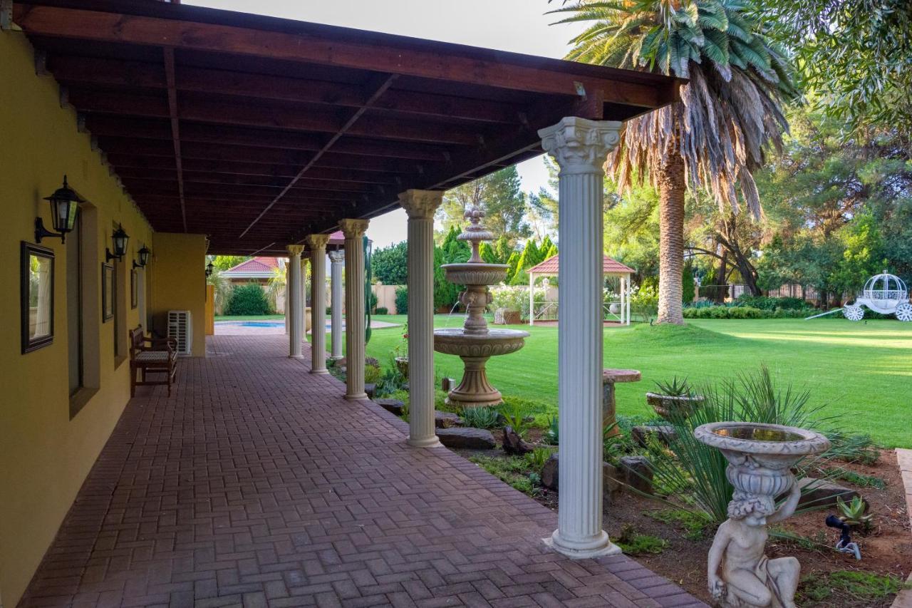 Toscana Estate Блоемфонтейн Екстериор снимка