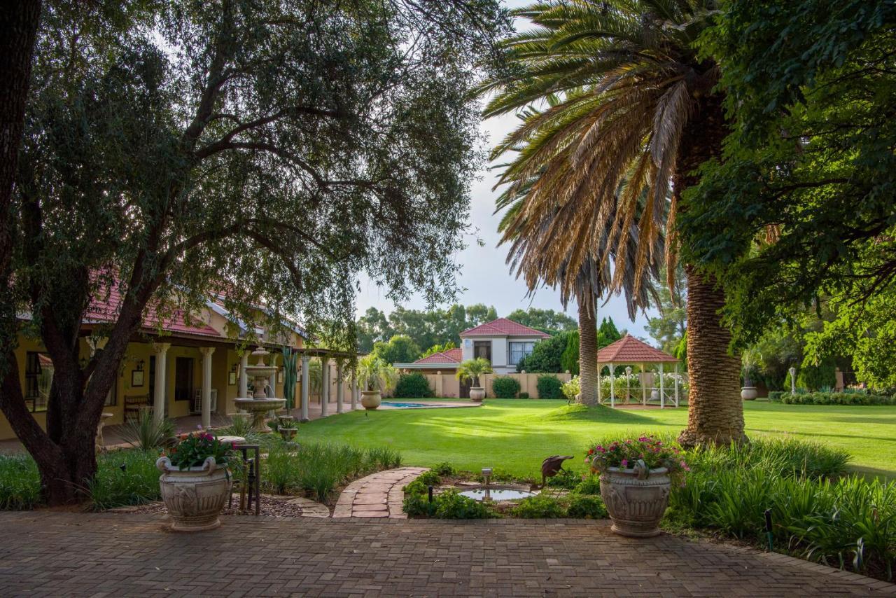 Toscana Estate Блоемфонтейн Екстериор снимка