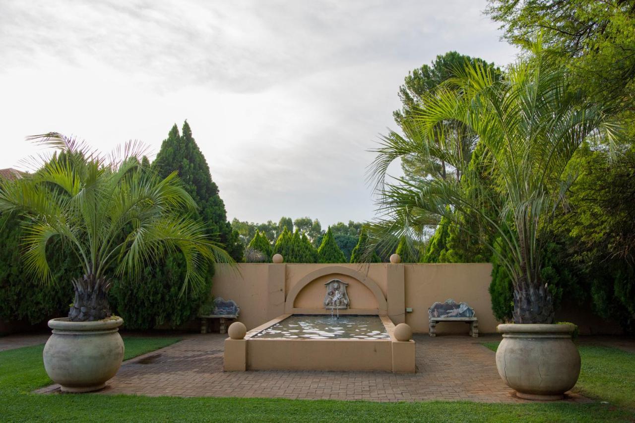 Toscana Estate Блоемфонтейн Екстериор снимка